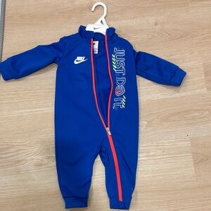 Nike Kids Blue and Red Footie